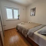 Apartman In 41208