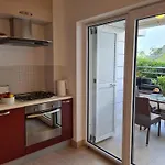 In 41208 Apartman *