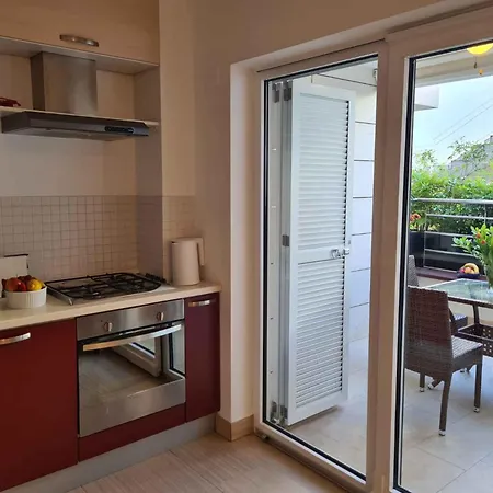 In 41208 Apartamento *